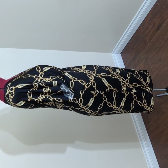 Fashion Nova| Black V-Neck Midi Dress With Gold Toned Chain Link Pattern - Picture 5 of 14